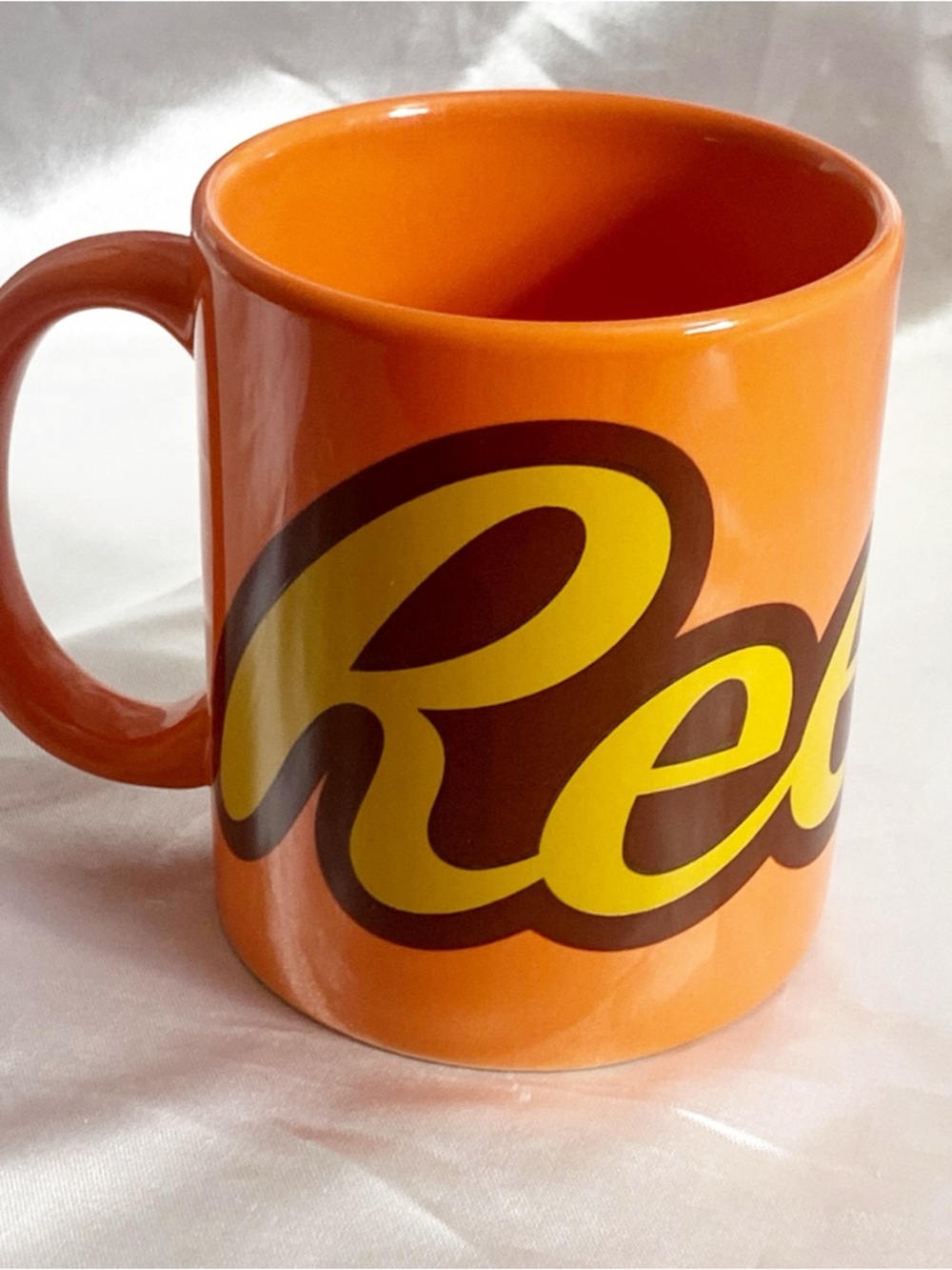 Reese’s Galerie Collectable Classic Orange Logo Coffee Mug Graphic Like New 12oz